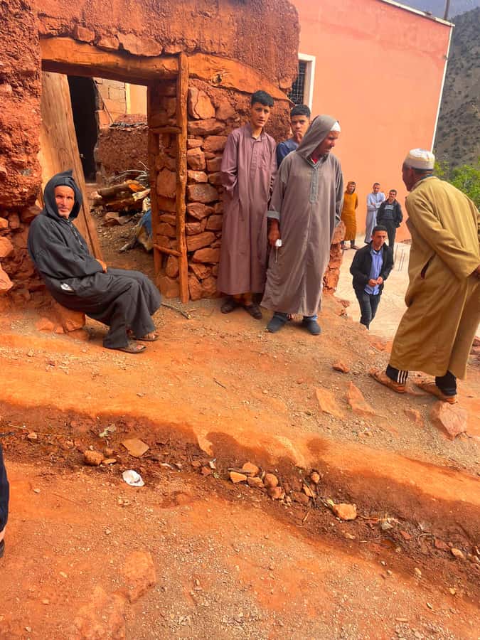 2 Days Desert Agafay and Atlas Mountains Trek From Marrakech - The Agafay Desert is close, dry, and very different