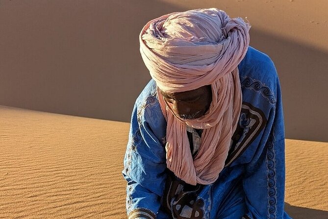 2-Days Desert Tours from Fes with Overnight in Luxury Camp - Rissani’s souk and monuments