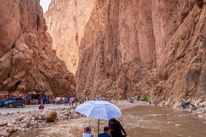 3 Day Marrakech to Fes desert Tour - Camel Trek - Guides, vehicles, and the private format