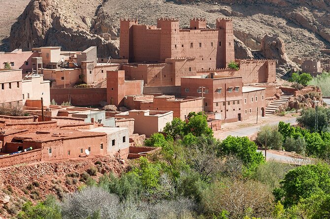 3 Days Private Desert Tour From Marrakech To Merzouga Dunes - Reaching Merzouga and riding into Erg Chebbi