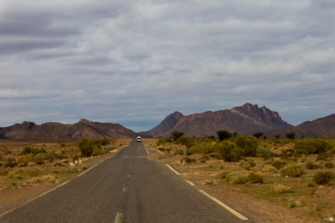 4 Days Desert Safari Tour from Marrakech to Merzouga - Guides, accommodation, and comfort