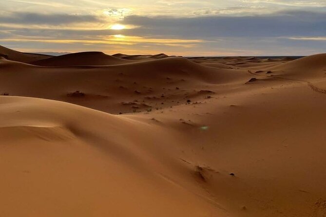 4 Days Desert Tour From Marrakech to Fes via Merzouga Dunes - Transport, accommodation, and group size