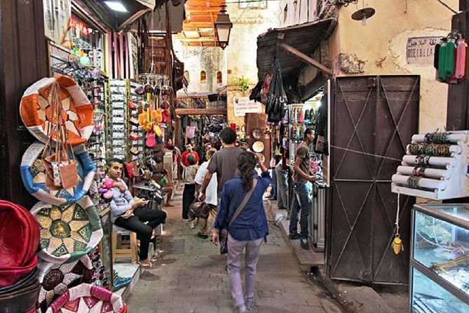 A half-day guided visit of FEZ MEDINA - Starting at the Zaouia of Moulay Idriss II