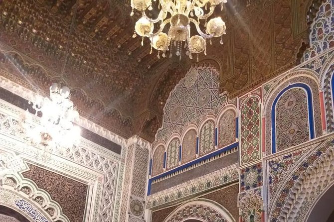 A Unique Experience In Fez With A Guide And A Driver (Full Day) - Souk el Henna and the working Medina