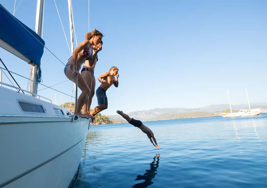 Agadir: Boat Trip with Fishing, Swimming, and BBQ Lunch - Trying your luck with the fishing gear