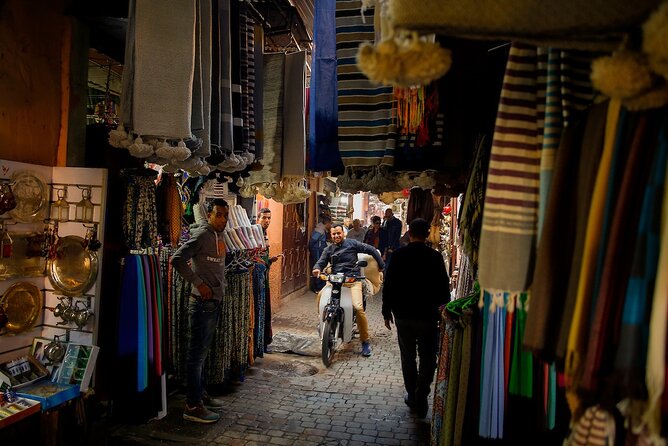 Agadir City Guided Walking Tour - Taking the cable car to Agadir Oufella