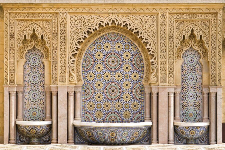 Agadir/Taghazout: Marrakech Trip with Licensed Tour Guide - Bargaining in the Marrakech souks