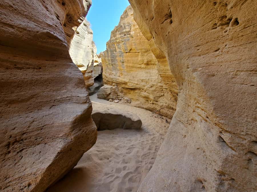 Agadir: Timlaline Desert and Paradise Valley with Camel Ride - Guides, vehicles, and the pace of the day