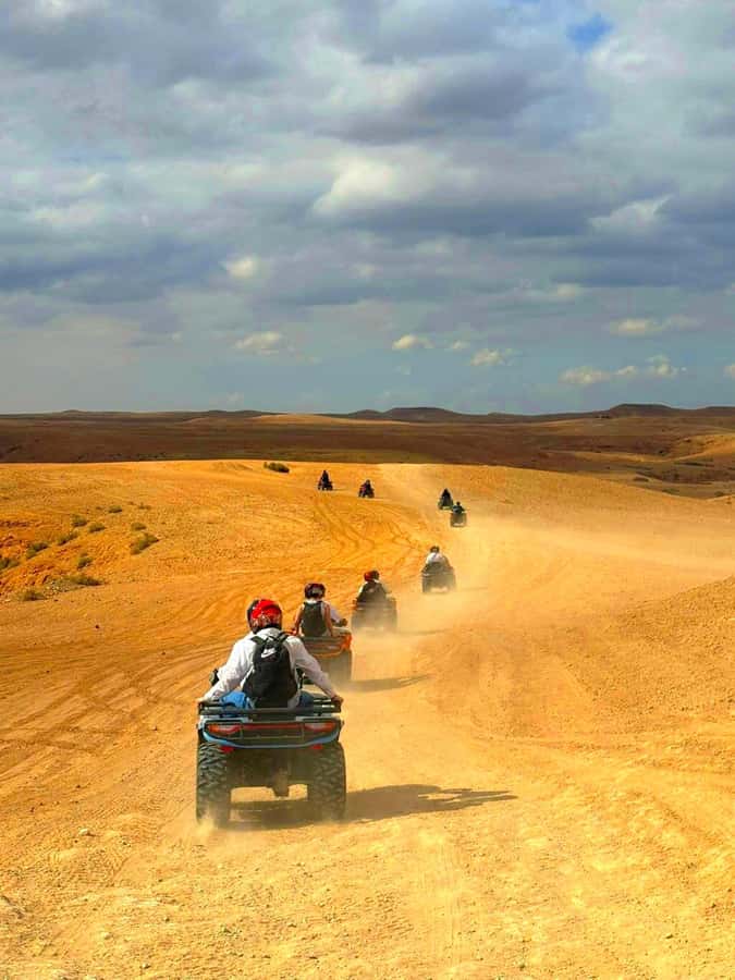 Agafay tour Quade Bike, Sunset and Romantic Dinner Show - Forty Minutes on a Quad Bike