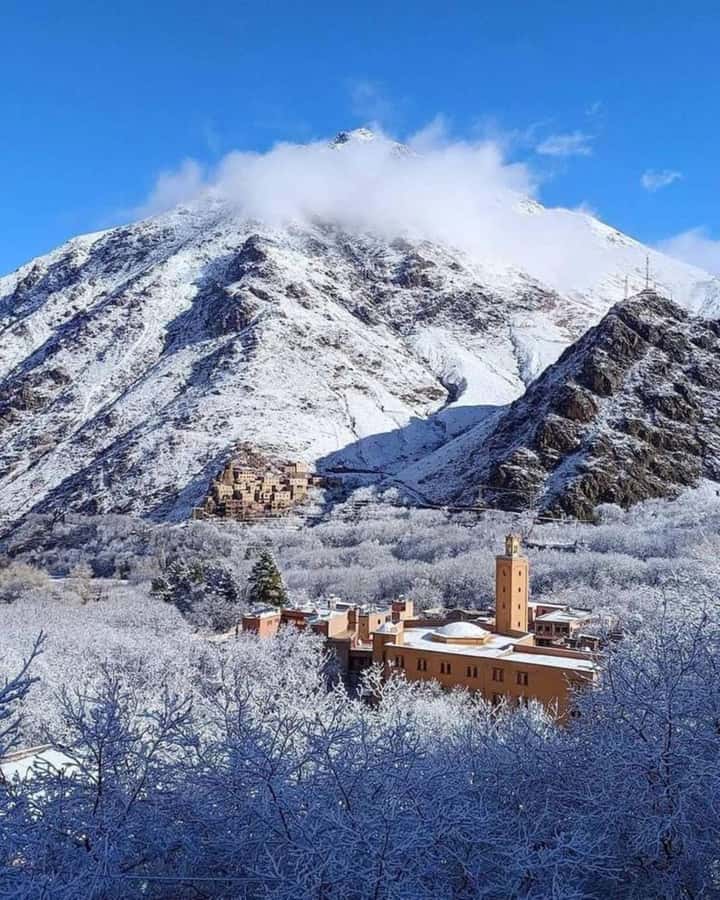 Atlas Mountains:Full-Day Trek to Berber Villages & Waterfall - The waterfall and mountain views
