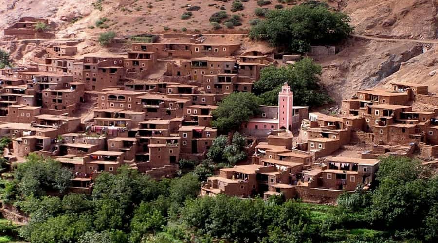 Atlas Mountains: Ijoukak and 4 Valleys with Camel Ride - Leaving Marrakech for the High Atlas