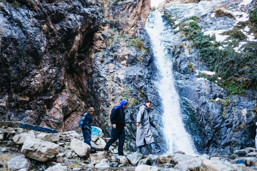 Atlas mountains, Ourika valley, berber villages trip & Guide - Seeing Argan oil made by hand