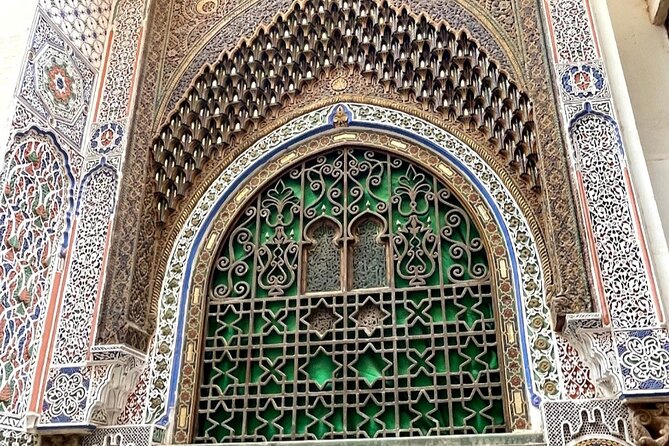 Authentic Fez tour - Kairaouine Mosque and the center of learning