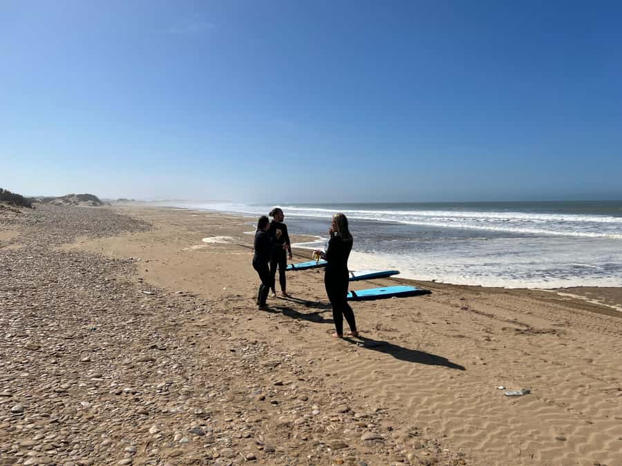 Beginners friendly surf in nice spots - Who Will Enjoy This Lesson Most?