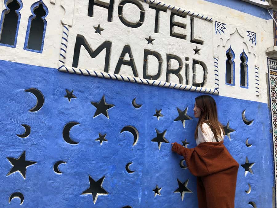 Blue City magic: Affordable Day Trip from Fez to Chefchaouen - Morning pickup near Bab Boujloud or Recif