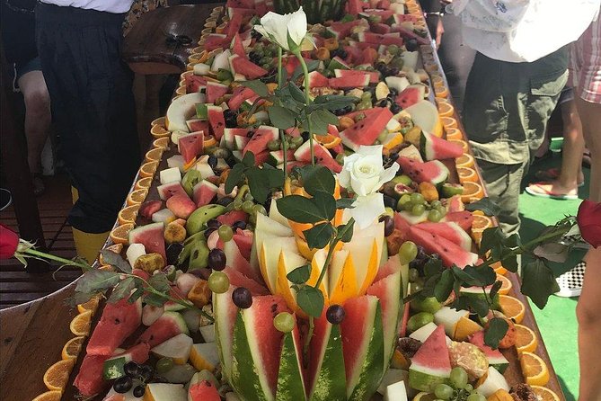 boat trip from 9 am to 3 pm fishing & swimming & barbecue & dessert - Who will enjoy this boat day most?