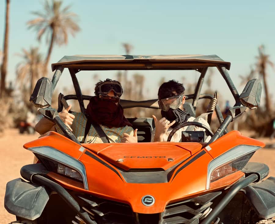 Buggy 1000 cc Adventure in Marrakech Desert - Getting started with the buggy