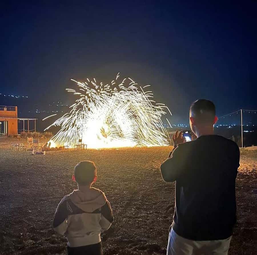 Buggy ride with camels and dinner show in agafay desert - Timing, languages, and what to wear