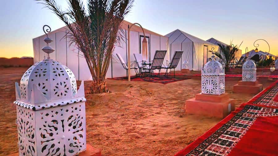 Camp Overnight in Merzouga's Erg Chebbi Dunes from Merzouga - Guides, group size, and service quality