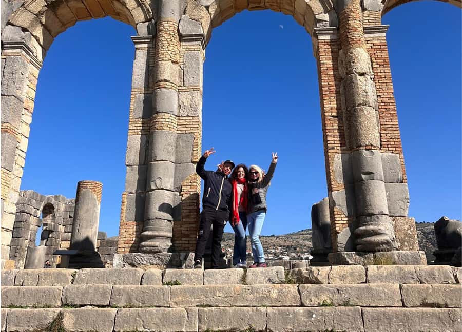 Casablanca: 6-Day Tour To Marrakech Via Chefchaouen & Desert - Day 4: Middle Atlas roads and the Sahara camp