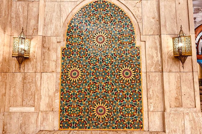 Casablanca City Tour: Hassan II Mosque, Arab League Park & Sights - Muhammad V Square and United Nations Square
