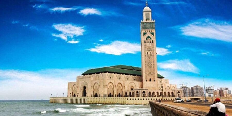 Casablanca: City Tour with Round-Trip Cruise Port Transfers - Hassan II Mosque and the Atlantic setting