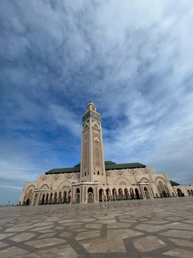Casablanca Day Tour from Marrakech and Big Mosque Visit - La Corniche and the Atlantic coast