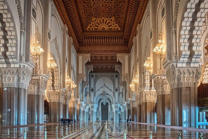 Casablanca Guided Tour with professional guide and lux vehicle - Habous, the best place to slow down