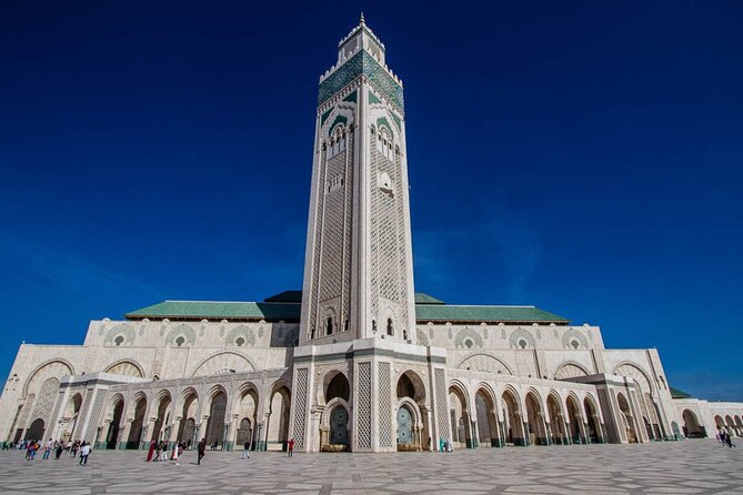 Casablanca Guided Tour with professional guide and lux vehicle - Hassan II Mosque, Casablanca’s essential sight