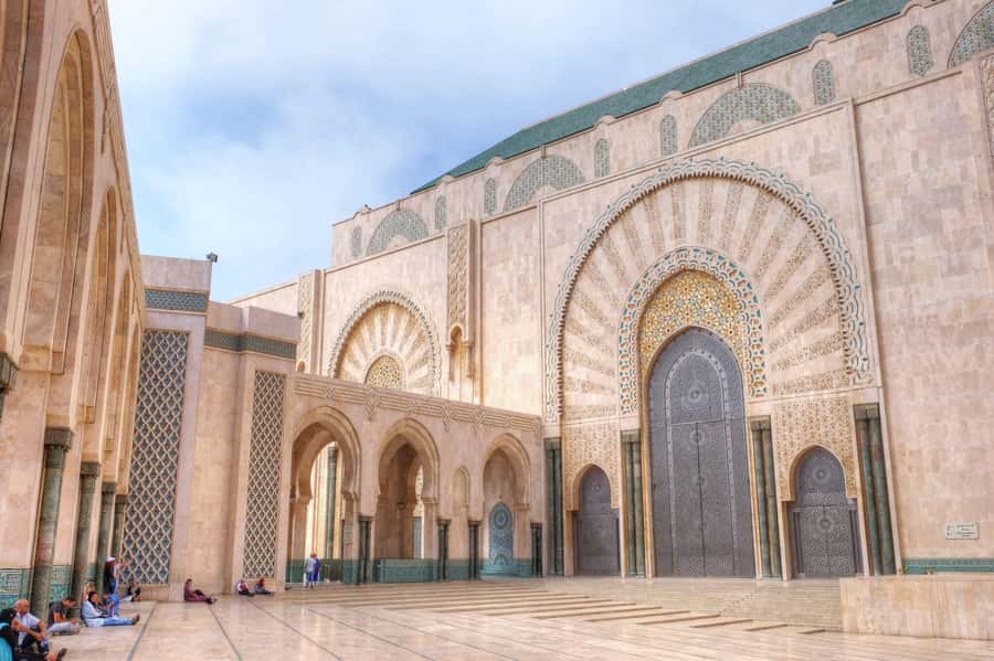 Casablanca: Hassan II Mosque Premium Tour with Entry Ticket - What happens during the 45-minute visit