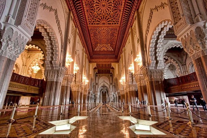 Casablanca Layover Tour with Round-Trip Airport Transfer - Old Medina, shopping, and the city’s historic core