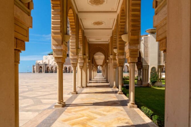 Casablanca Private City Tour - Sacré-Cœur and Casablanca’s French-era architecture