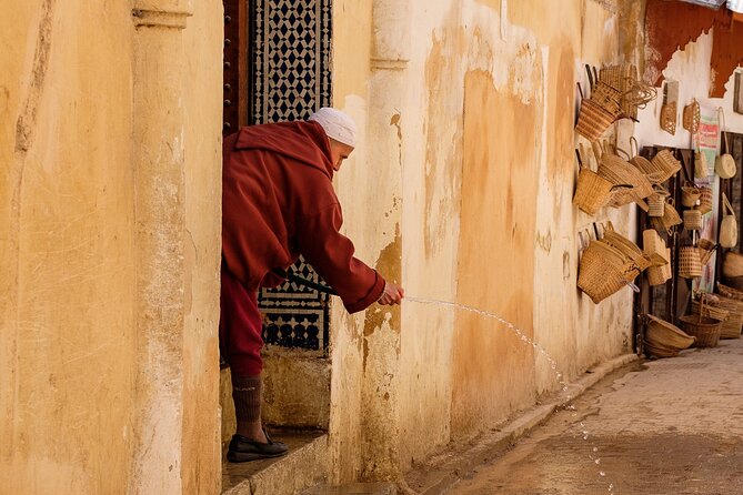 Casablanca to Fez Private Guided Day Trip with lunch - Aben Danan Synagogue and the Jewish quarter