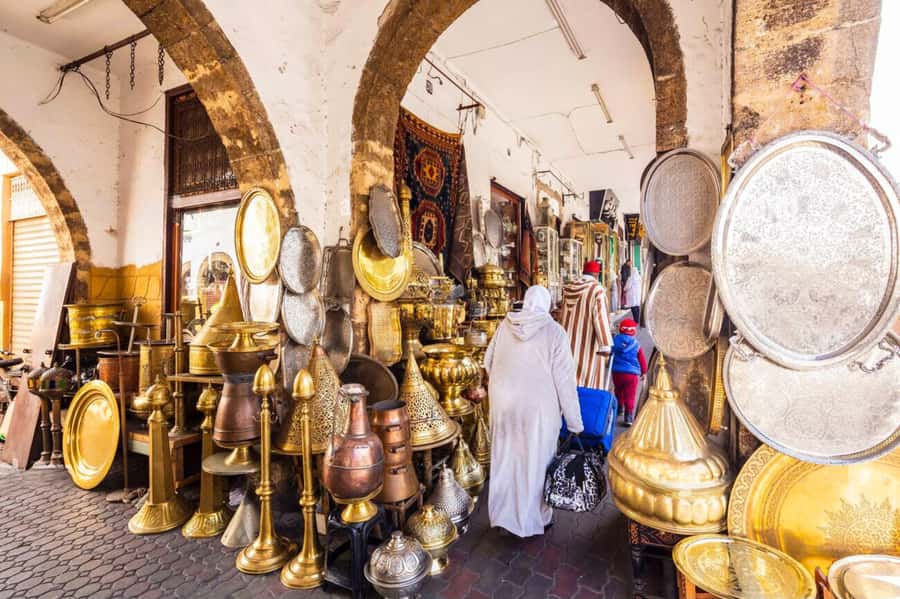 Casablanca: Traditional Souks Shopping Private Tour - Tea, sweets, and the cultural side