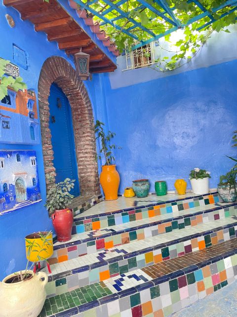 Chefchaouen: Hidden Gems Guided Tour with Mint Tea - Swika market and local shopping