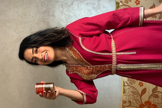 Cook Moroccan Food & Try on Traditional Clothes like a local - Mint tea, cookies, and the first taste of Morocco