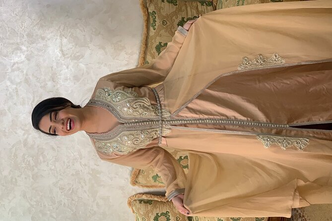 Cook Moroccan Food & Try on Traditional Clothes like a local - Eating the meal you helped prepare