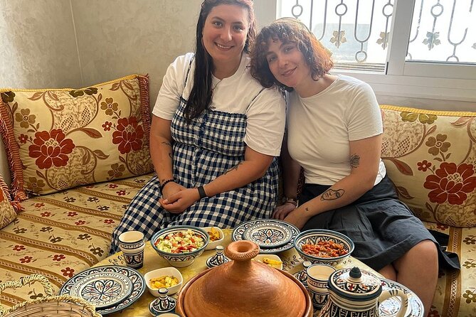 Cook Moroccan Food & Try on Traditional Clothes like a local - Conversation beyond the kitchen