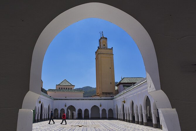 Day Trip from Fes to Meknes, Volubilis, Moulay Idriss - Meknes by vehicle: walls, gates, and royal sights
