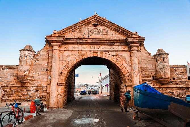 DAY TRIP TO ESSAOUIRA FROM MARRAKECH - Argan oil stops and what they really add
