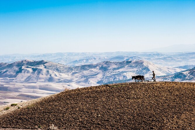 Desert Agafay & Atlas Mountains, Valleys & Waterfalls Tour from Marrakech - Leaving Marrakech for the High Atlas