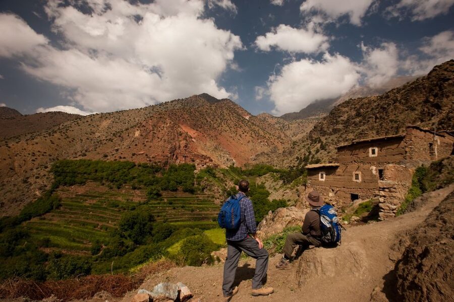Dinner show in agafay Desert 1h quad bike & 20 min camels - Is $21 Good Value?