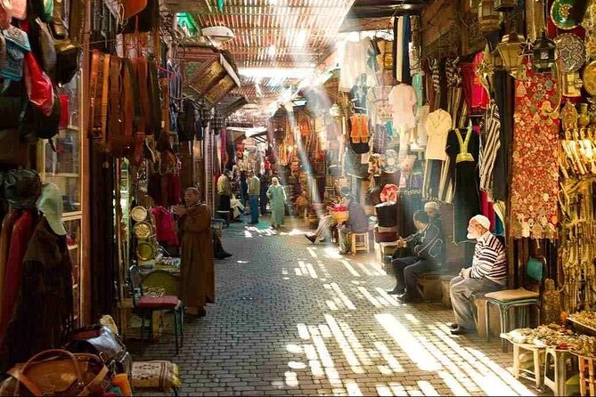 Discover Fes: Culture, handicraft & Hidden Treasures - Starting at Bab Boujloud, Fez’s famous blue gate