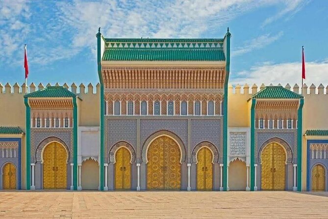 Discover Fes with the Best -Authentic Tours Unforgettable Stories - Inside the Medina: one hour among Fes’s old streets