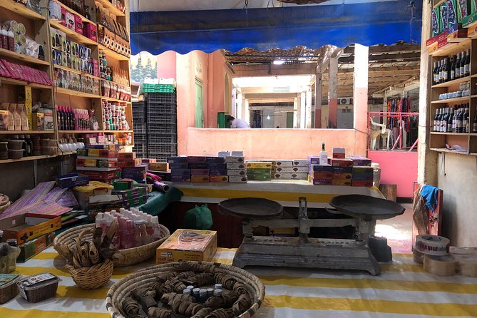 Discover Fez and its hidden secrets - Chouara Tannery and the working side of Fez