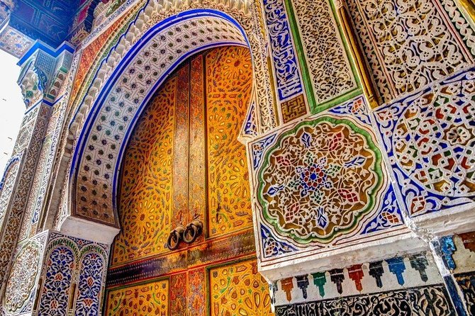 Discover Fez's and its hidden secrets - Al-Attarine Madrasa and Fez’s old learning centers