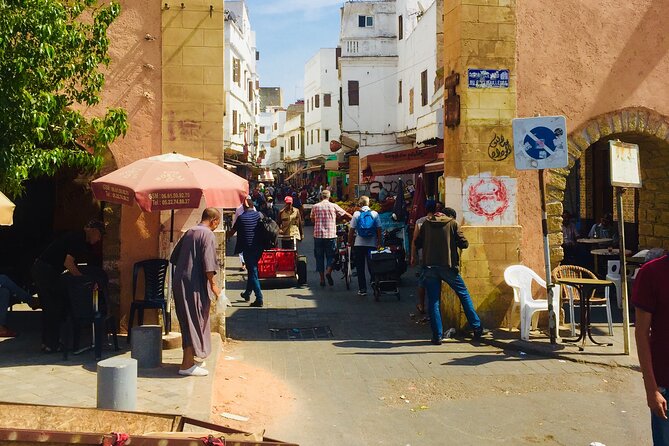 Discovering Life & Walk Inside Old Medina /With Taxi Back Hotel - Guides, communication, and the occasional risk