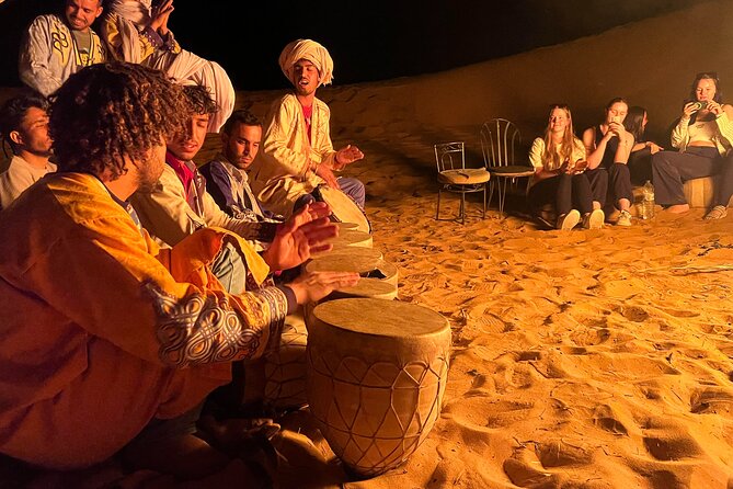 Enjoy camp 1 night .Camel.sunset sunrise drums Quad Sunboard - Dawn over the sand and breakfast before the return