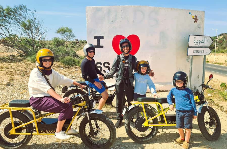 Essaouira: Area Highlights Guided E-Bike Tour - Starting near Bab Sbaa with a quick bike lesson