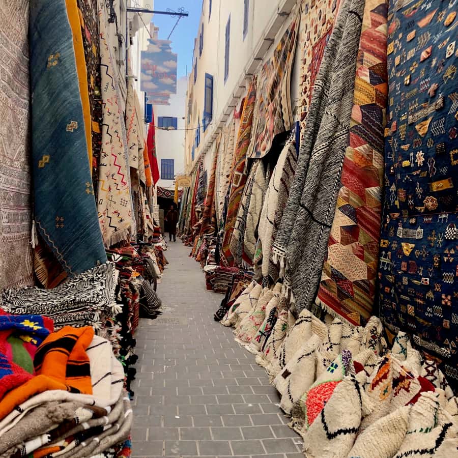 Essaouira: Private City Tour - Moroccan tea in the main square